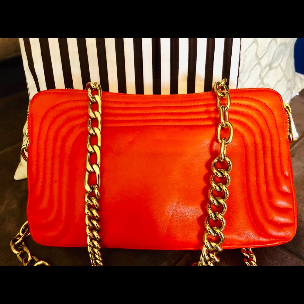 ❌SOLD❌Henri Bendel Handbag - Picture 4 of 8